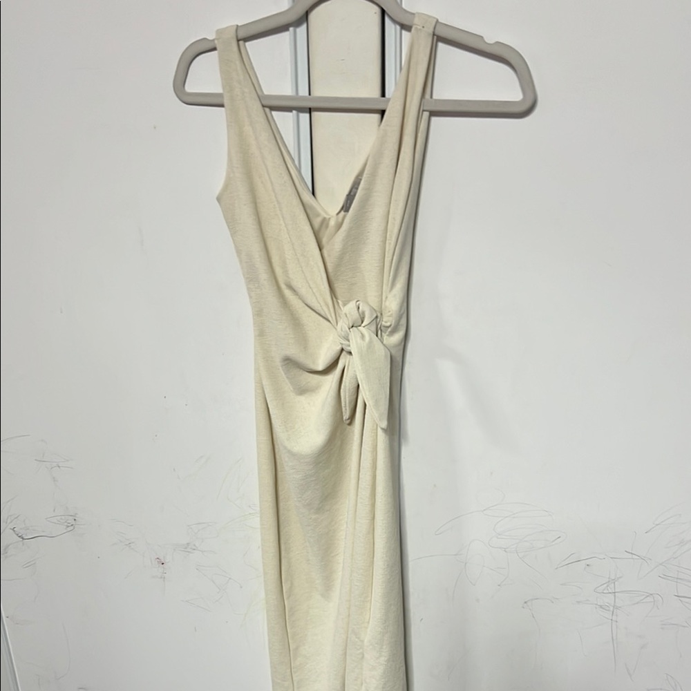 Elegant Cream Sleeveless Dress H & M xs